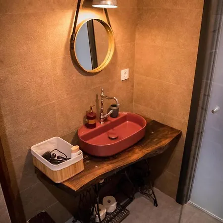 Cista Desetka! - Sa Garaznim Mestom Apartment